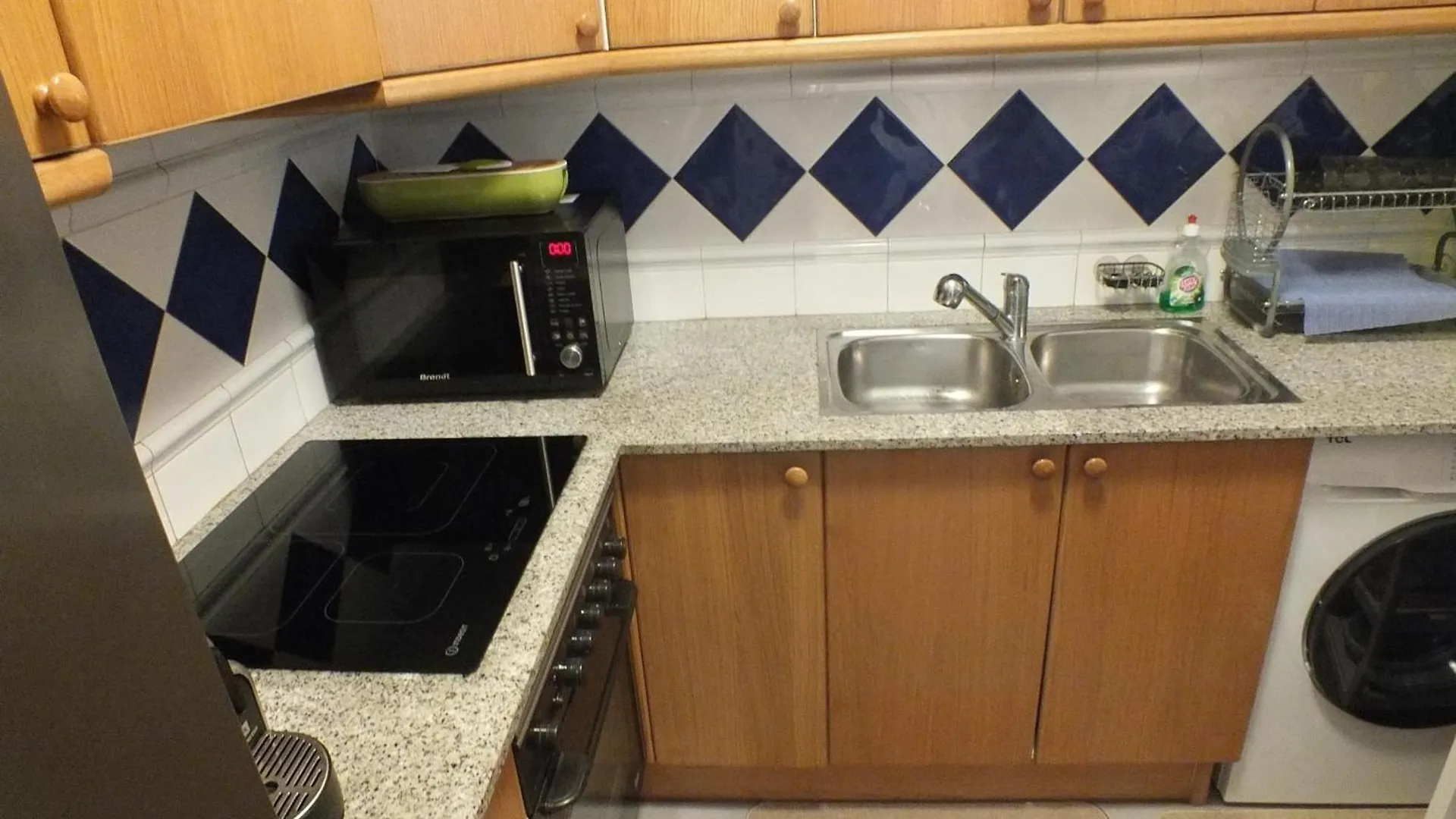 Bonito Apartamento De 2 Habitaciones En Roses Con Estacionamiento, Aire Acondicionado, Cerca Del Centro Y De La Playa - Es-204-46 ספרד